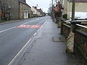 Old Milepost - Geograph - 1699195.jpg