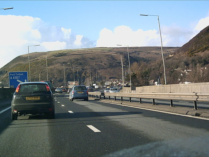 File:J40 at Port Talbot, Just east of Swansea. Nice view of the welsh mountains here - Coppermine - 4940.jpg