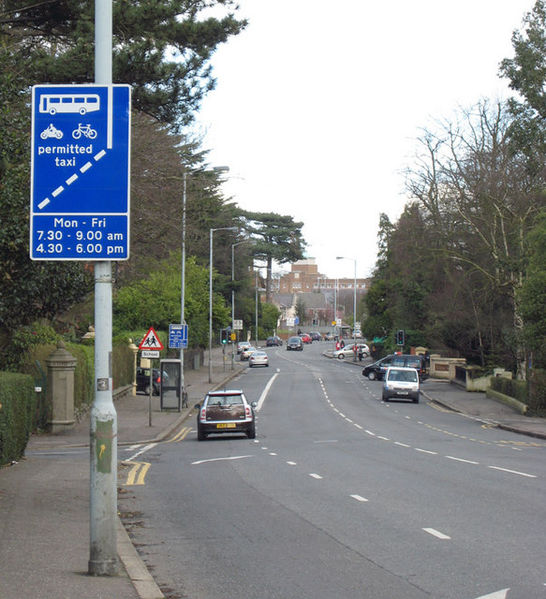 File:Bus Lane, Malone Road Belfast - Geograph - 713449.jpg