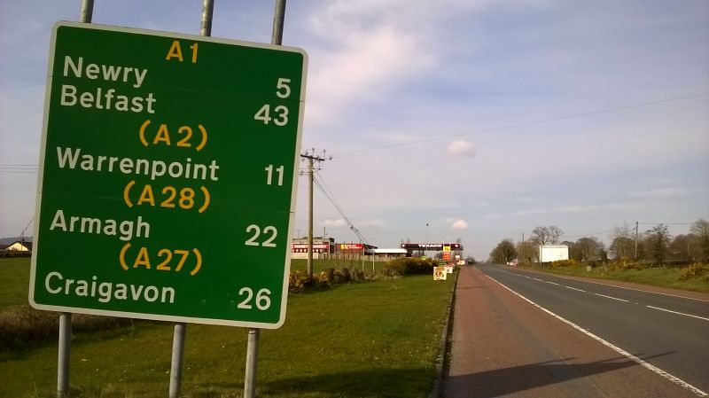 File:20190406-1643 - Route Confirmation Sign on old A1 heading north, Co Armagh 54.113279N 6.358526W.jpg