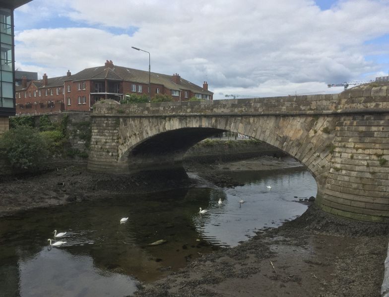 File:Ringsend Bridge over River Dodder.jpg