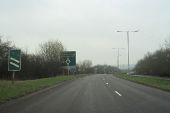 A413 approaching Shardeloes roundabout (C) John Firth - Geograph - 2862255.jpg