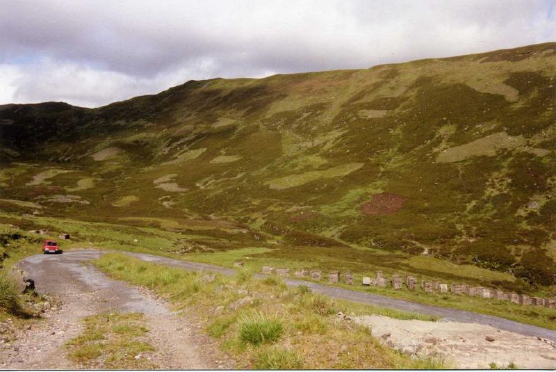 File:Old Devil's elbow, A93 Glenshee, 1993 - Coppermine - 16678.JPG