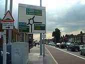 A123 Cranbrook Road just north of Gants Hill - Coppermine - 14066.jpg