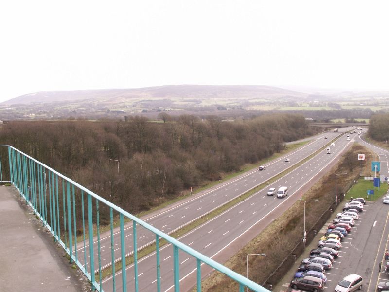 File:M6 southbound from Pennine Tower.jpg