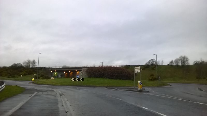 File:20190404-1931 - Carnbane Interchange looking west 54.201738N 6.359073W.jpg