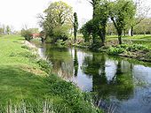 Looking NE along the River Stour - Geograph - 781510.jpg