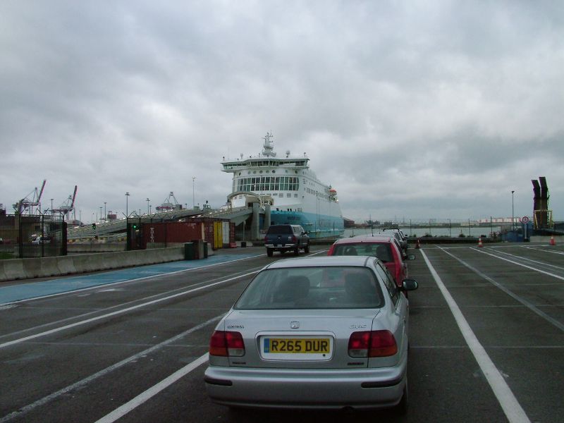 File:Dunkirk ferry port - Coppermine - 8837.JPG