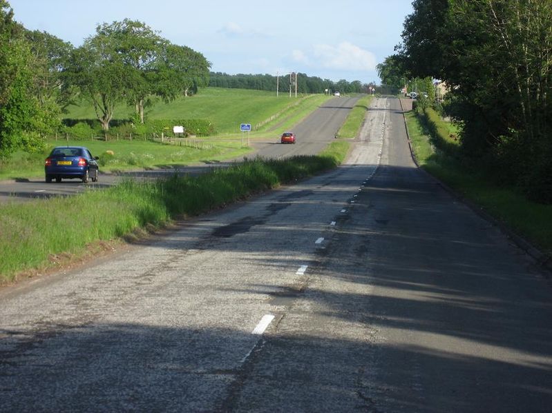 File:B7078 (old A74) Auldton, Lesmahagow - Coppermine - 18396.JPG