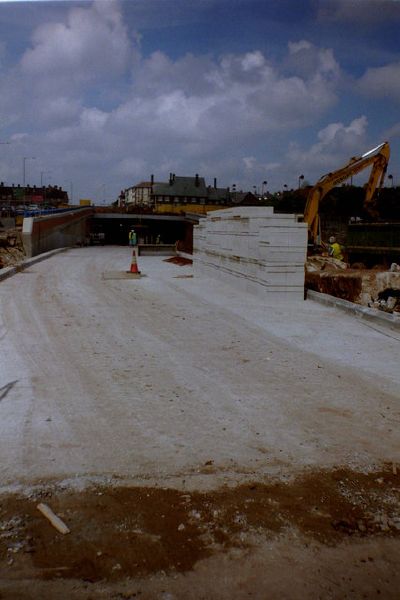 File:A50 Meir tunnel - east portal - Geograph - 3268012.jpg