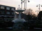 Town centre fountain - Geograph - 2430501.jpg