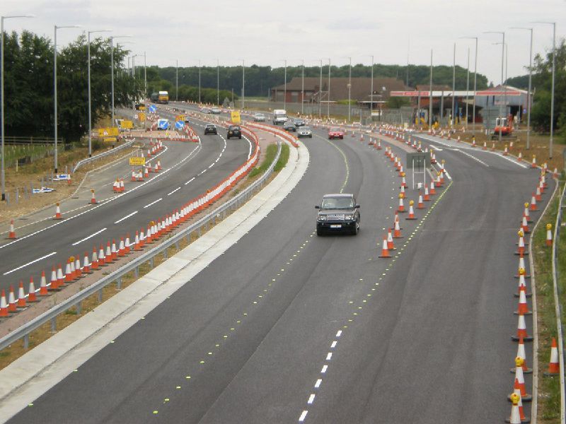 File:More cones at Colsterworth - Coppermine - 22722.JPG