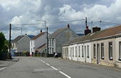 A4109 Church Road, Seven Sisters - Geograph - 918729.jpg