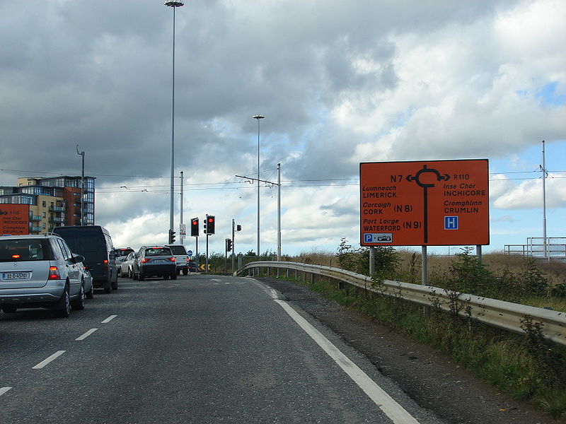 File:M50 J9 roadworks direction sign - Coppermine - 7482.JPG