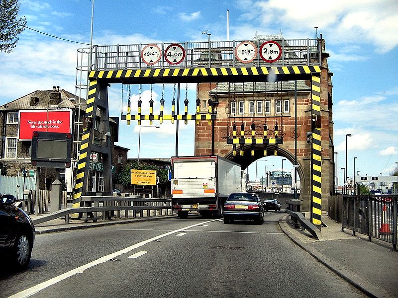 File:Blackwall Tunnel - A102 - Coppermine - 1936.jpg