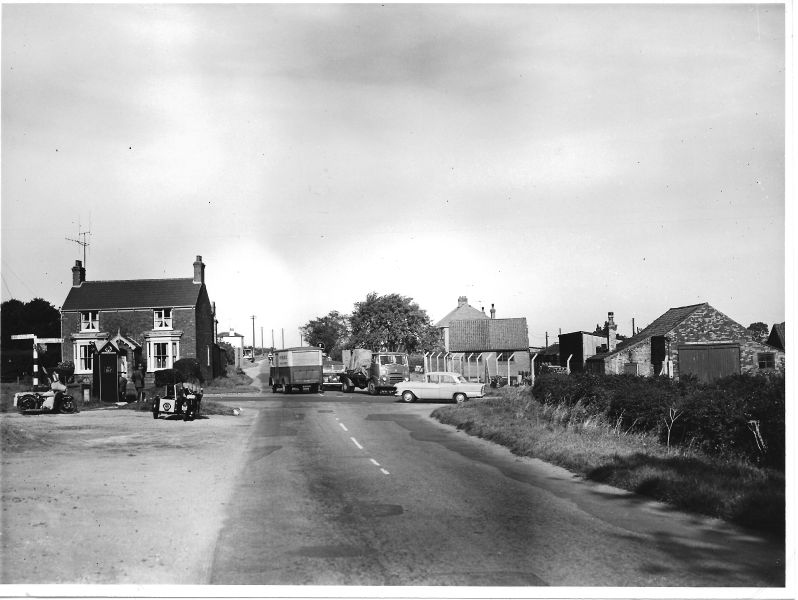 File:Old A18 A46 laceby crossroads.jpg