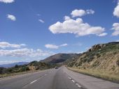 20170923-2053 - I-40 heading west towards Kingman - split carriageways 35.1790441N 113.484747W.jpg