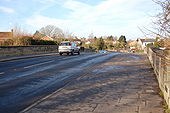 Maisemore Bridge over the River Severn - Geograph - 1644271.jpg