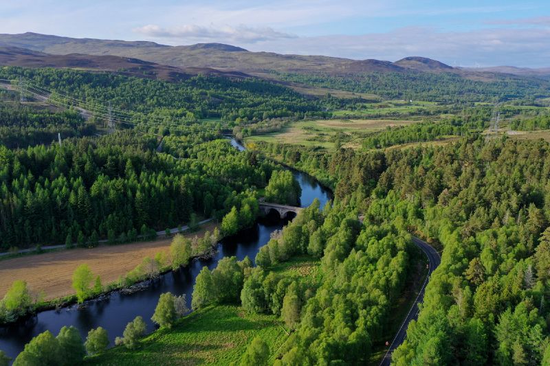 File:A887 Torgoyle Bridge - aerial from south.jpg