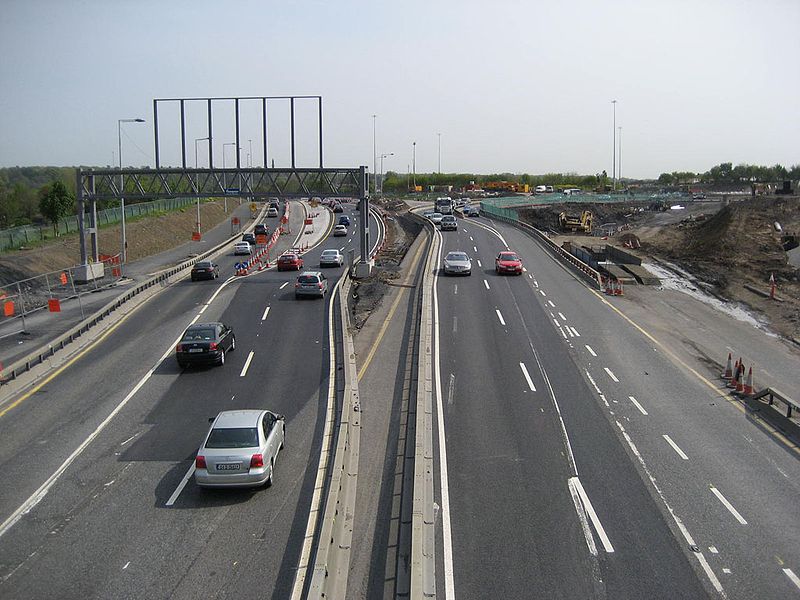 File:M50 J7 from the west - Coppermine - 11383.jpg