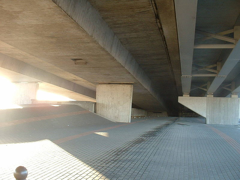 File:A13 Canning Town flyover - Coppermine - 12693.JPG