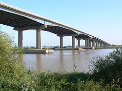 Ouse Motorway Bridge - Geograph - 555394.jpg