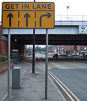 Road Sign & Railway Bridge - Geograph - 105243.jpg