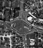 Cornaway Lane Roundabout at 1973.jpg