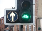 Cyclists' traffic lights at Fishergate Bar.jpg