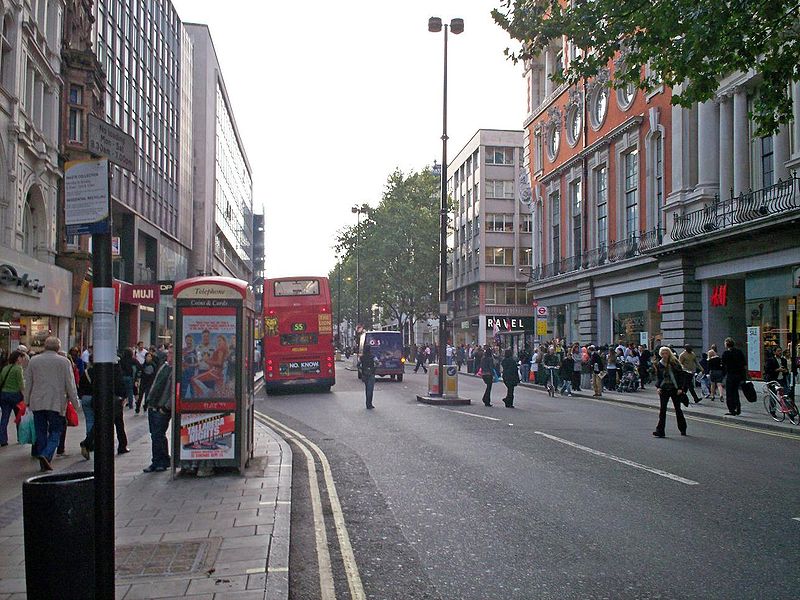 File:A40 - Oxford Street 2 - Coppermine - 8767.jpg