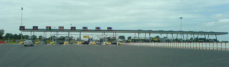 File:M4 toll booths - Coppermine - 6571.jpg