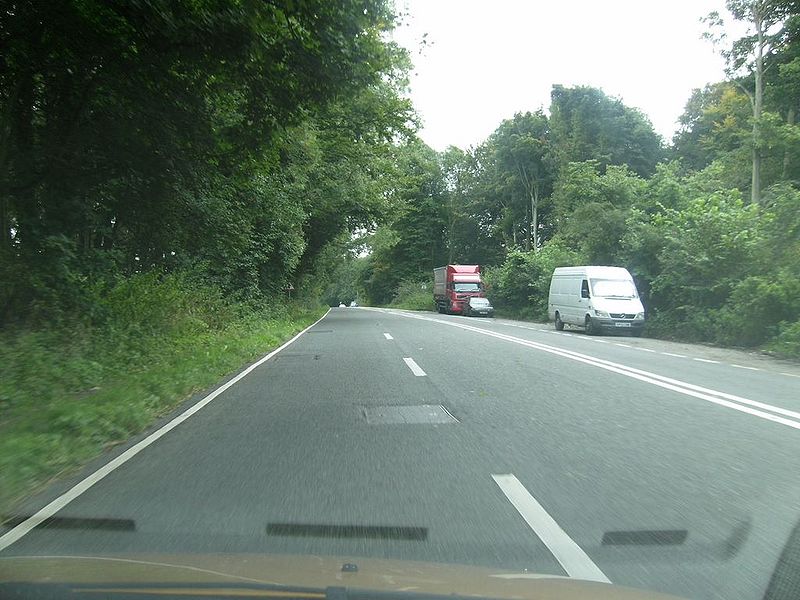 File:A40, Aston Hill. - Coppermine - 20437.jpg