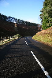 Bend on the B951 near Dykend - Geograph - 1123215.jpg