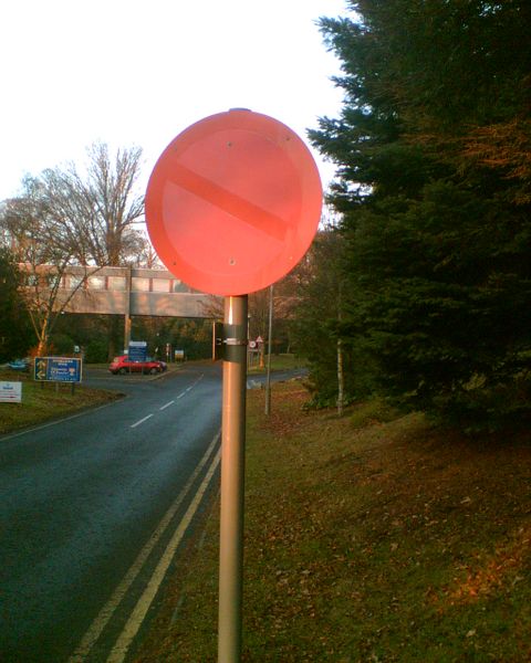 File:Faded No Stopping sign in Ninewells Hospital Grounds - Coppermine - 16263.jpg
