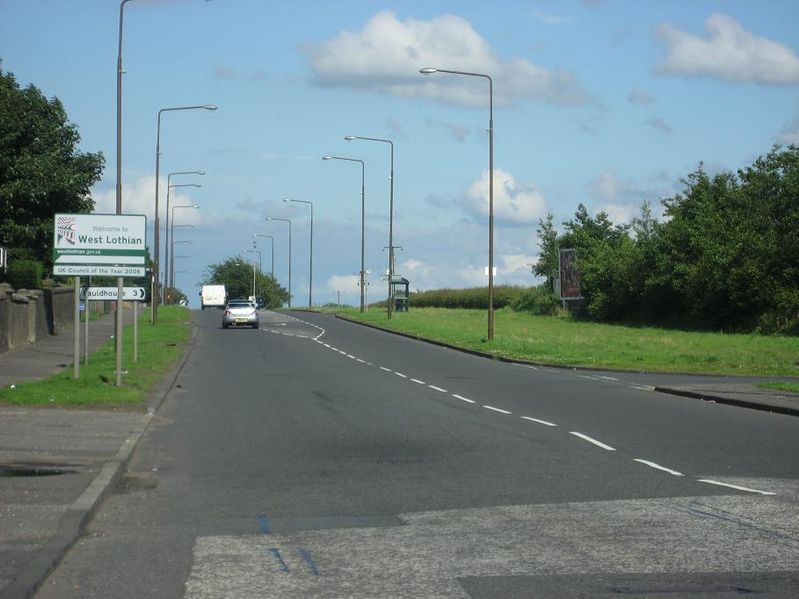 File:Old A8 (B7066) Harthill heading east - Coppermine - 14193.JPG