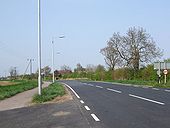 The B1228 leaving Howden - Geograph - 1259604.jpg