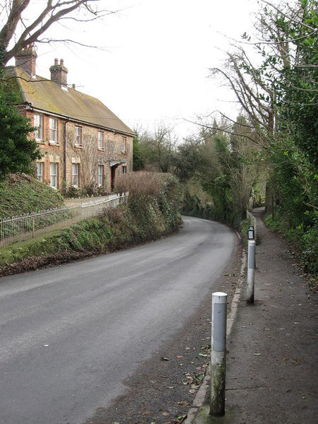 File:Cottages, Jevington Road - Geograph - 1135359.jpg