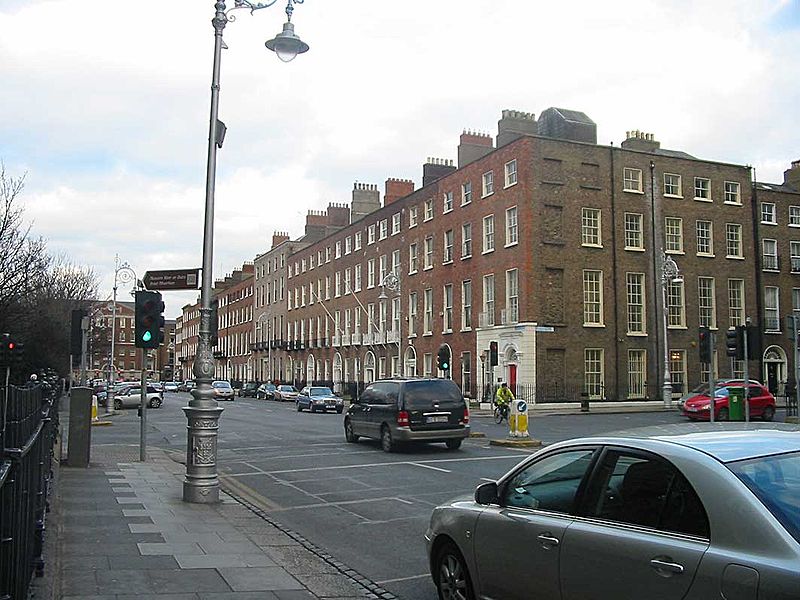 File:Fitzwilliam Street, Georgian Quarter, Dublin - Coppermine - 6904.jpg