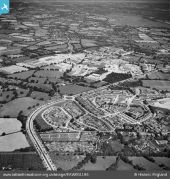 Ewhurst Roundabout 1953.jpg