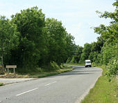 B4122 looking west - Geograph - 1407353.jpg