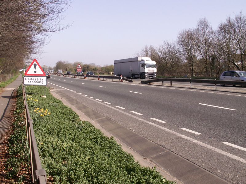 File:A27 lethal crossing 3.jpg