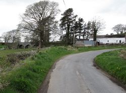 Bannfield Bridge from Bannfield Road - Geograph - 3565683.jpg