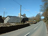 Tan-y-penmaen - Geograph - 146893.jpg