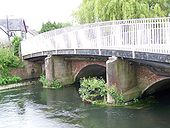 Bridge over the River Avon, Downton - Geograph - 871404.jpg
