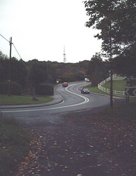 File:S-Bend, A414.jpg