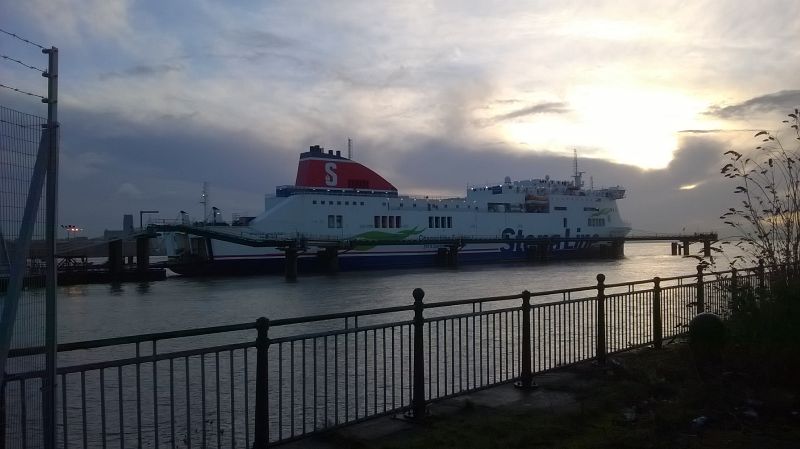 File:20181219-0910 - Stena Mersey at Birkenhead port from Morpeth Wharf 53.400353N 3.012395W.jpg