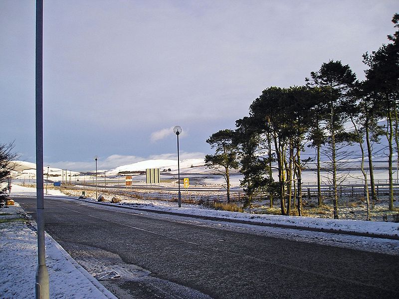 File:A snowy view from Annadale services on the A74(M) - Coppermine - 4916.jpg