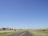 20170919-1857 - I-40 and frontage road 35.2272532N 100.3134235W.jpg