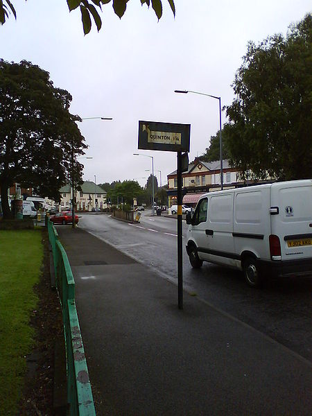 File:Local direction sign - Harborne - Coppermine - 22643.JPG