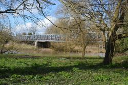 Temporary bridge over River Trent - Geograph - 3877911.jpg